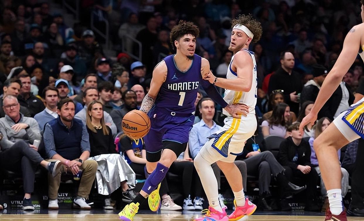 勇士守住主场击败黄蜂，继续领跑西部