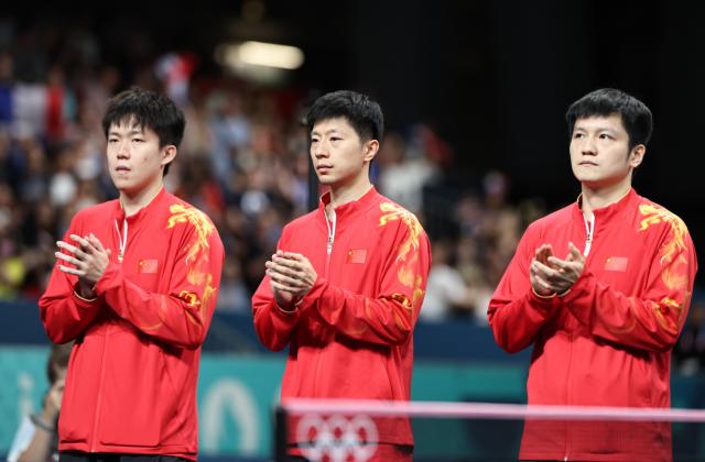 法国队横扫瑞典队，马龙惊艳四座