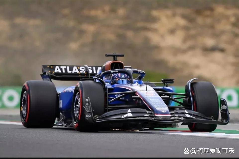 阿斯顿马丁碾压威廉姆斯，汉密尔顿带队取胜