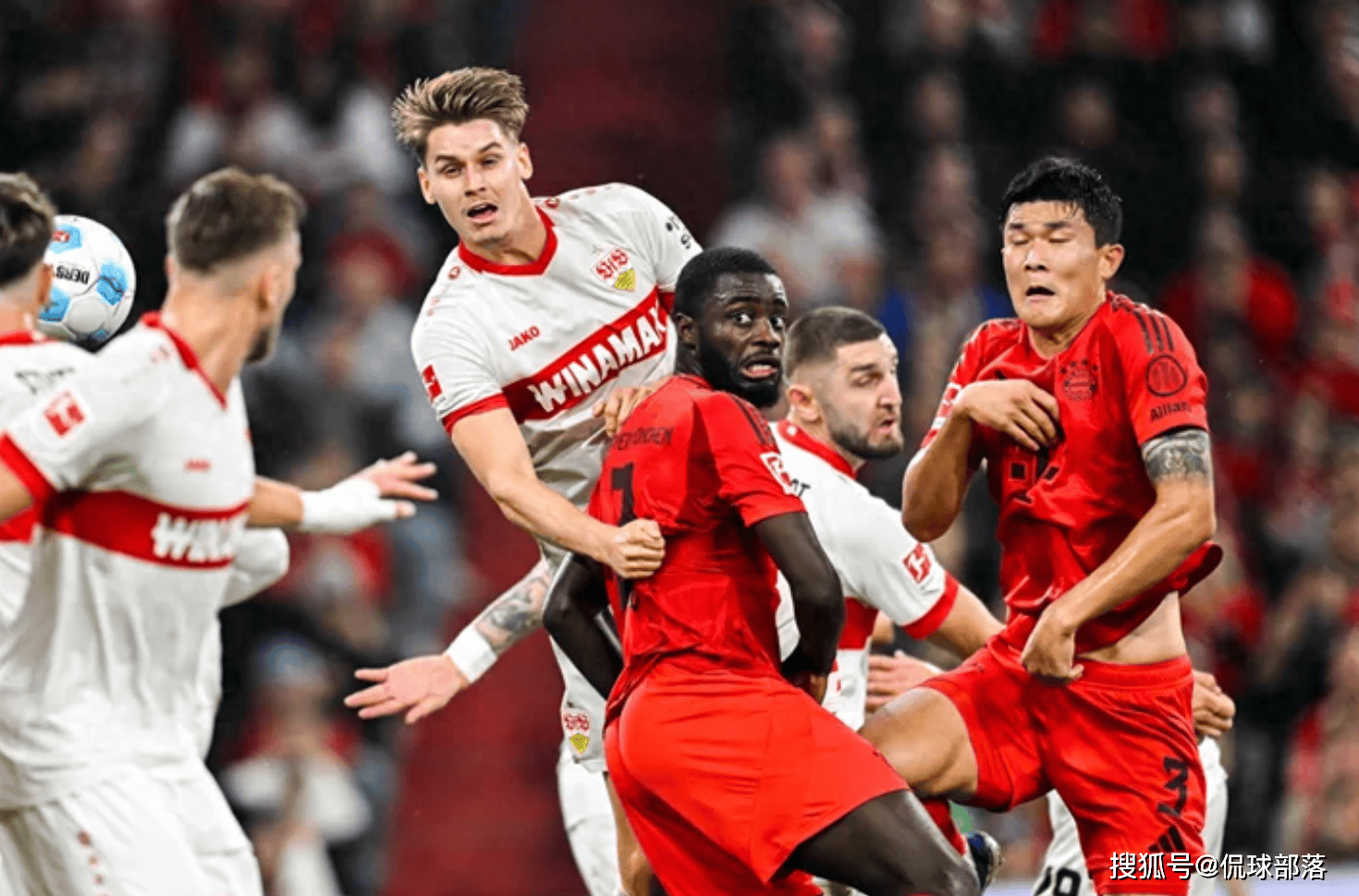 阿森纳逆转哥伦比亚，加维扛起全队