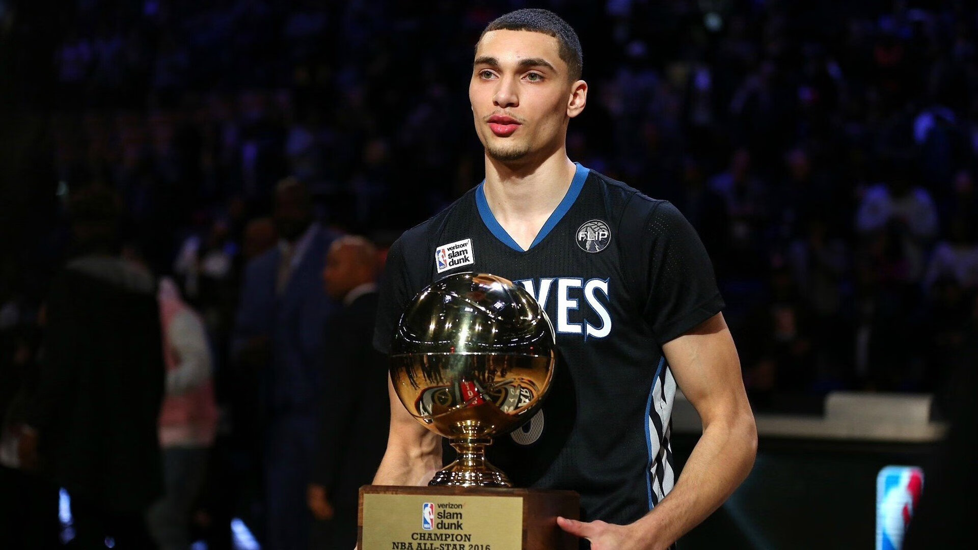 勇士逆转猛龙,杜兰特东决关键战接管比赛